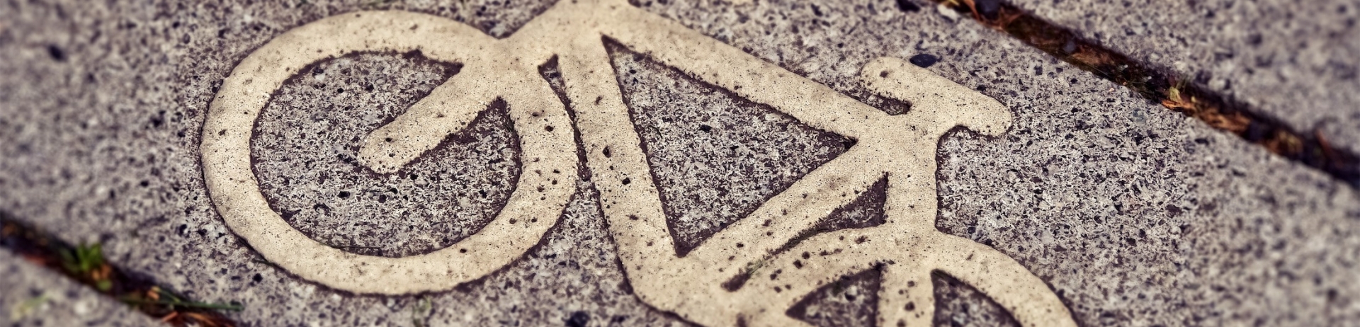 bicycle icon on a brick