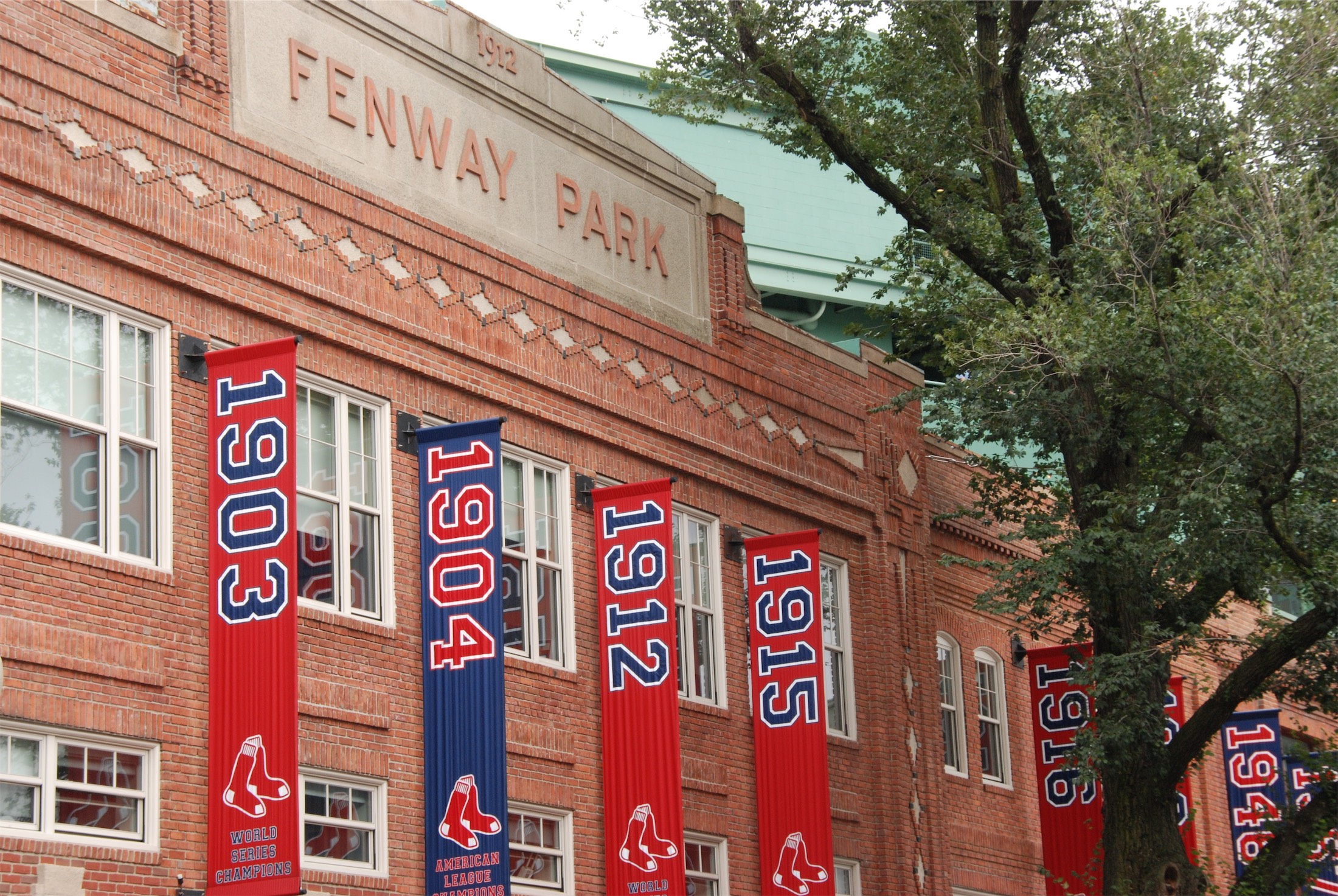 fenway park building